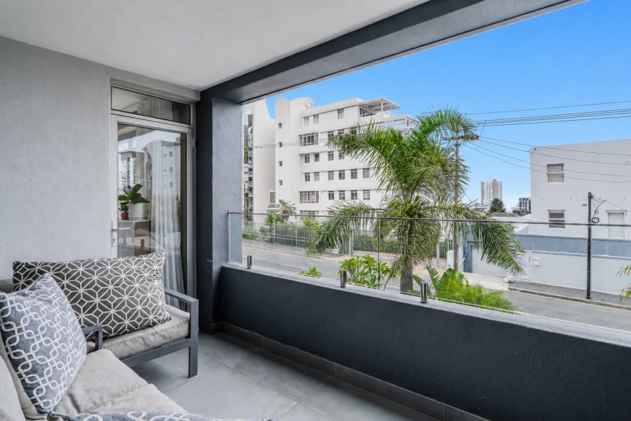 To Let 2 Bedroom Property for Rent in Fresnaye Western Cape